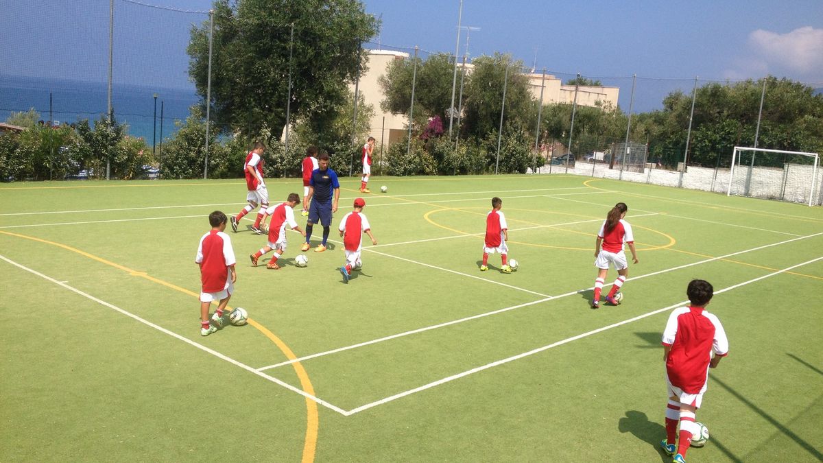  calcetto/tennis - Hotel Saline a Palinuro